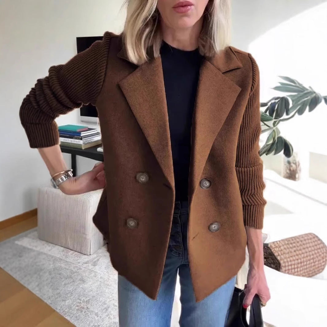 Manteau chic à double boutonnage et manches côtelées
