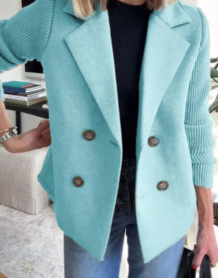 Manteau chic à double boutonnage et manches côtelées